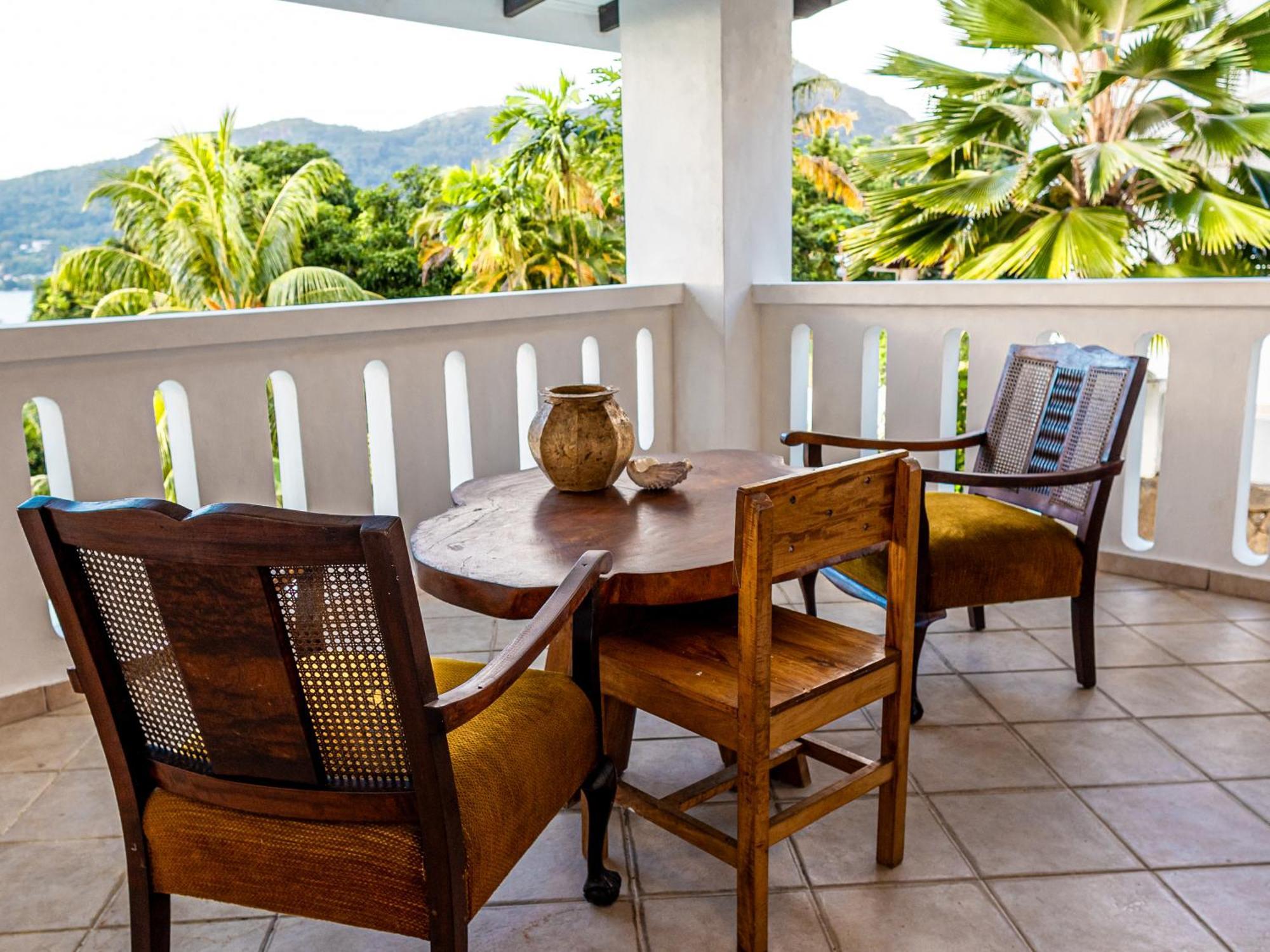 Bottle Palm Villa Victoria Extérieur photo