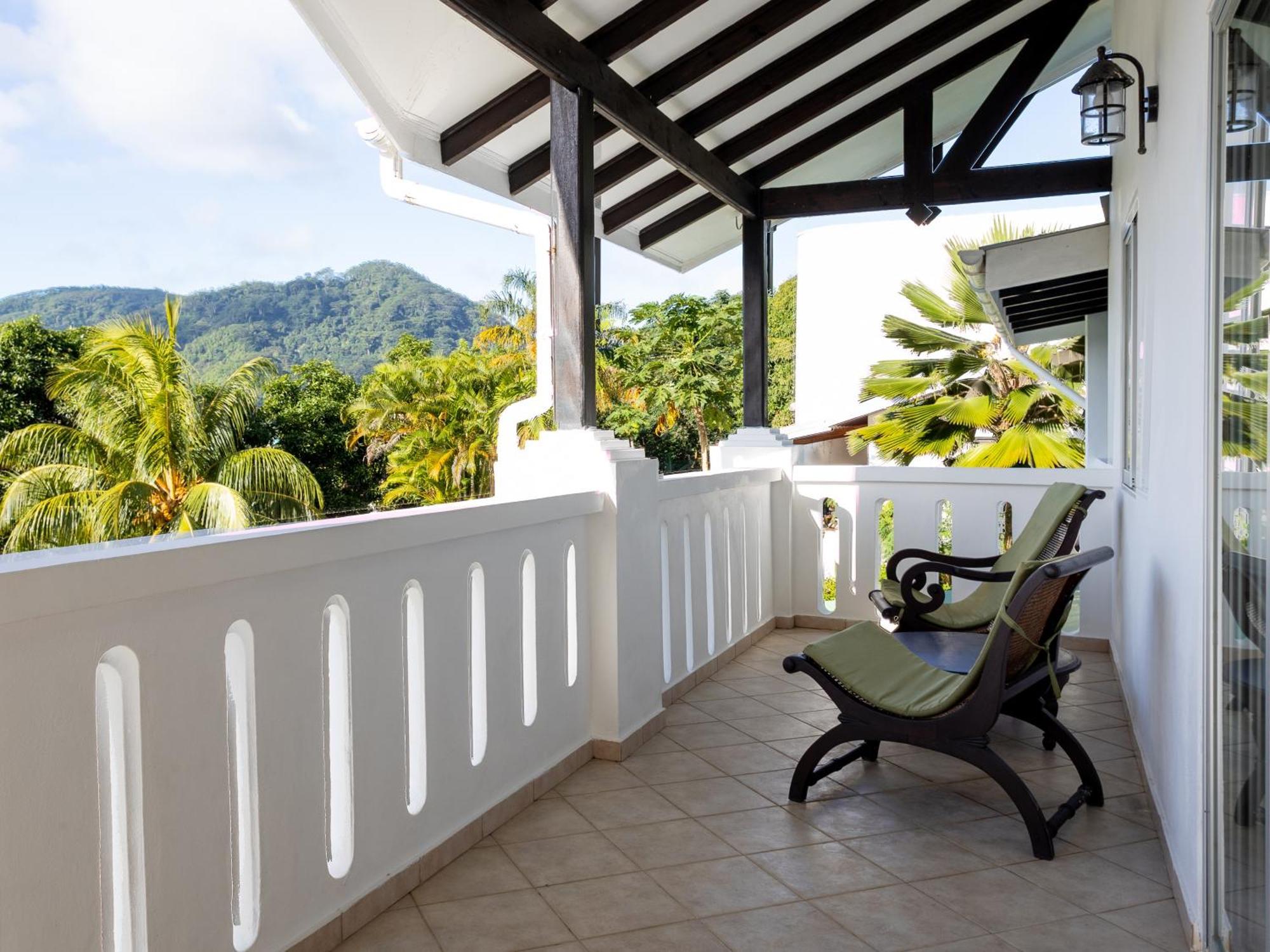 Bottle Palm Villa Victoria Extérieur photo